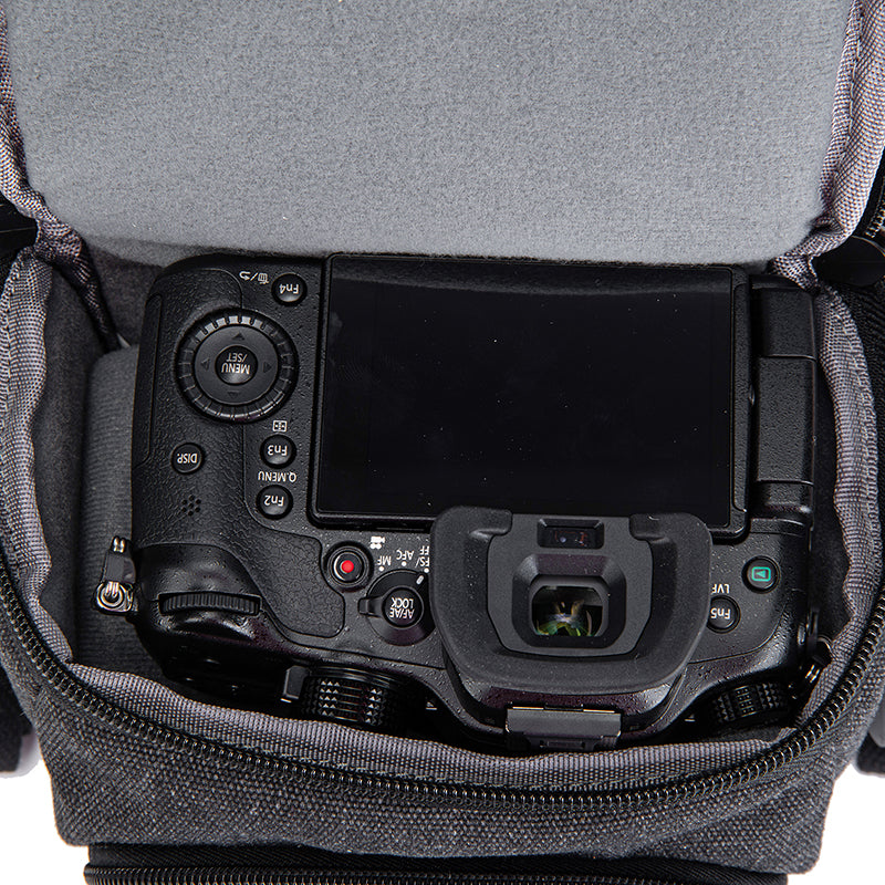 Caden D59 Camera Crossbody Shoulder Bag